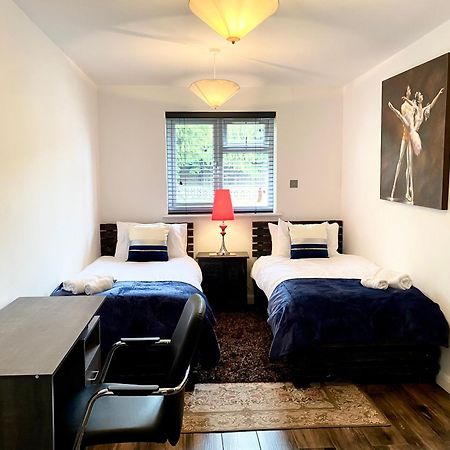 5 Bedroom Bungalow Ascot Racecourse Bagian luar foto