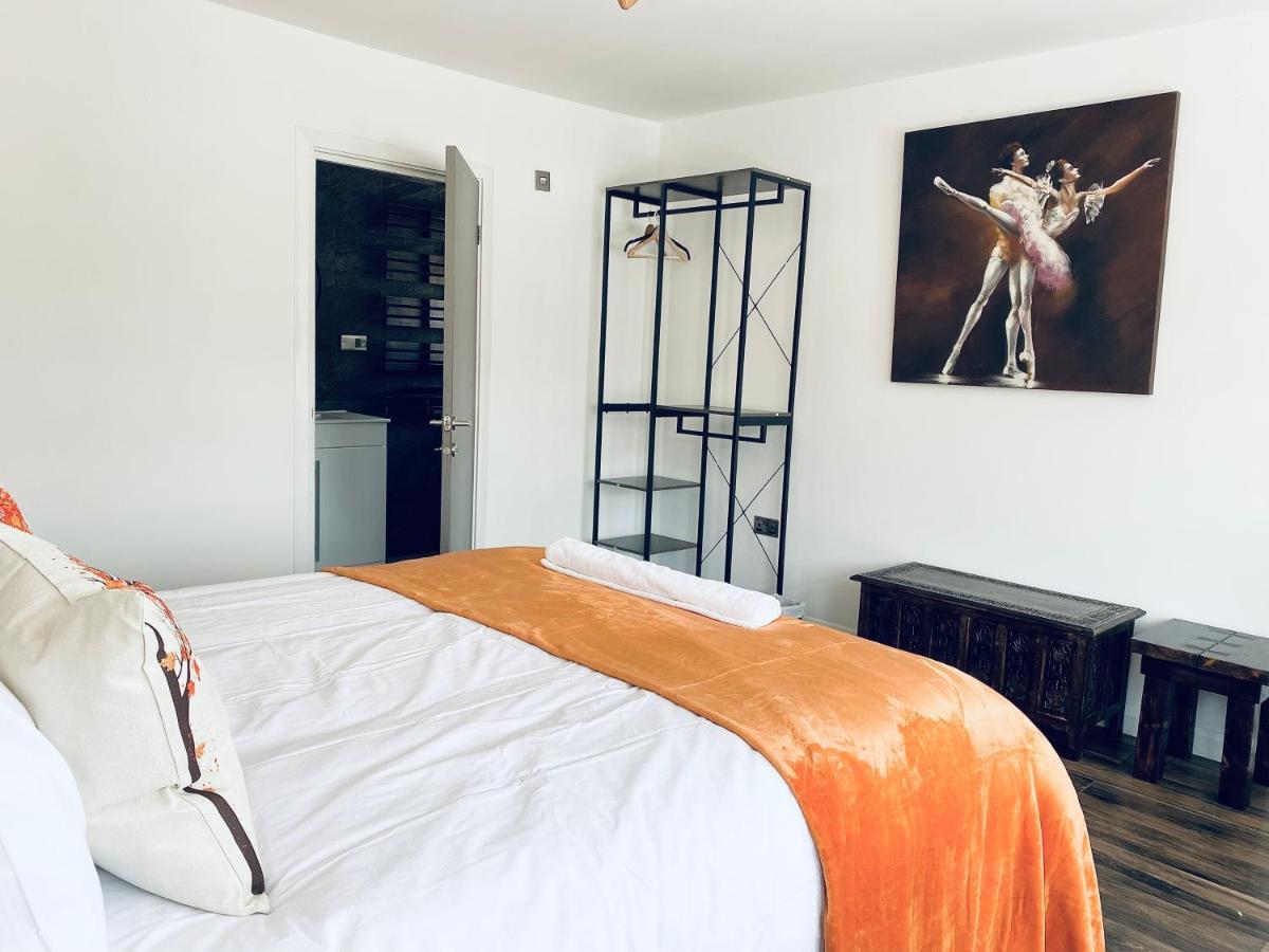 5 Bedroom Bungalow Ascot Racecourse Bagian luar foto