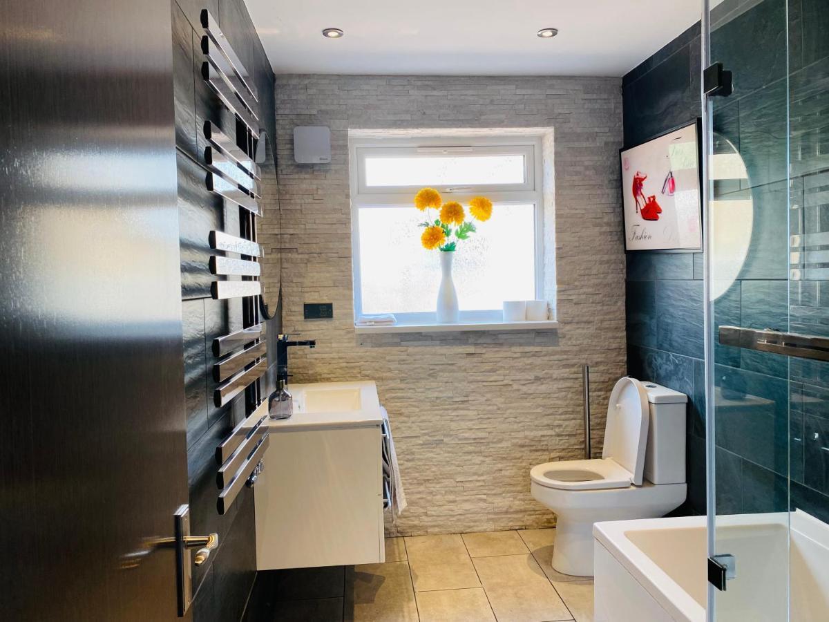 5 Bedroom Bungalow Ascot Racecourse Bagian luar foto